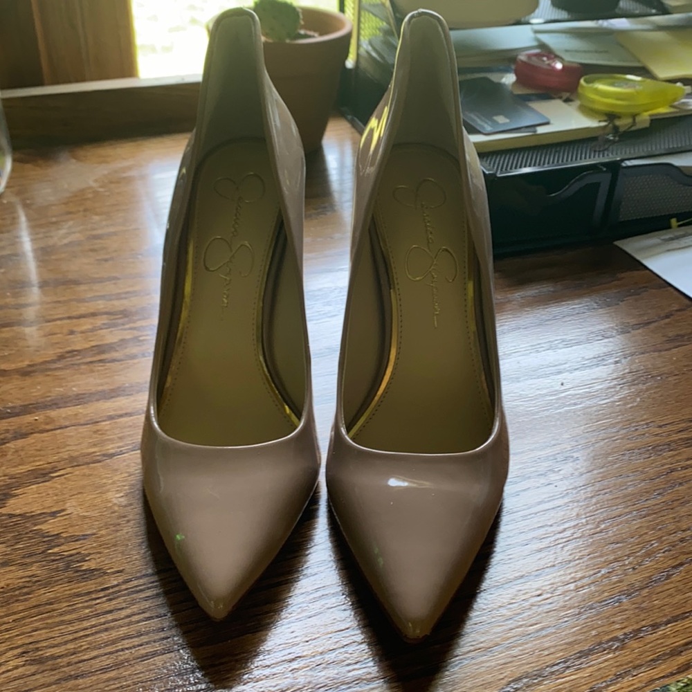 High heels, never worn, Jessica Simpson, 7.5